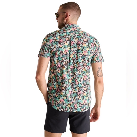 Chubbies The Bloomerang Floral BreezeTech Lightweight Button Up Shirt XS Beach - Picture 4 of 11